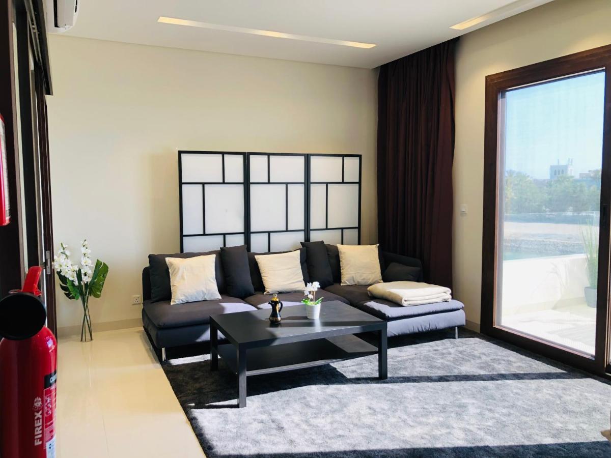 1-bedroom On Forest Island & Oceanside View Apartment *