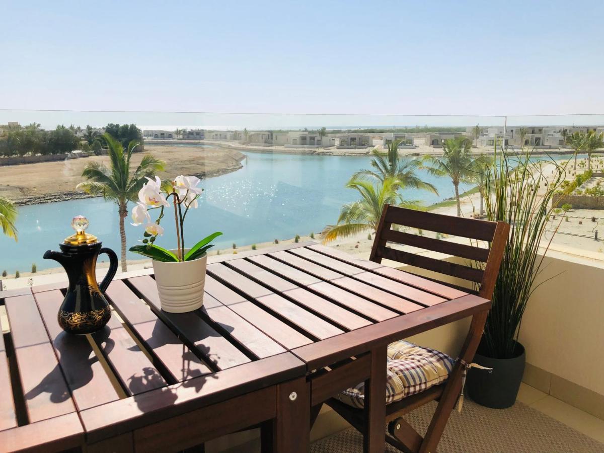 1-bedroom On Forest Island & Oceanside View