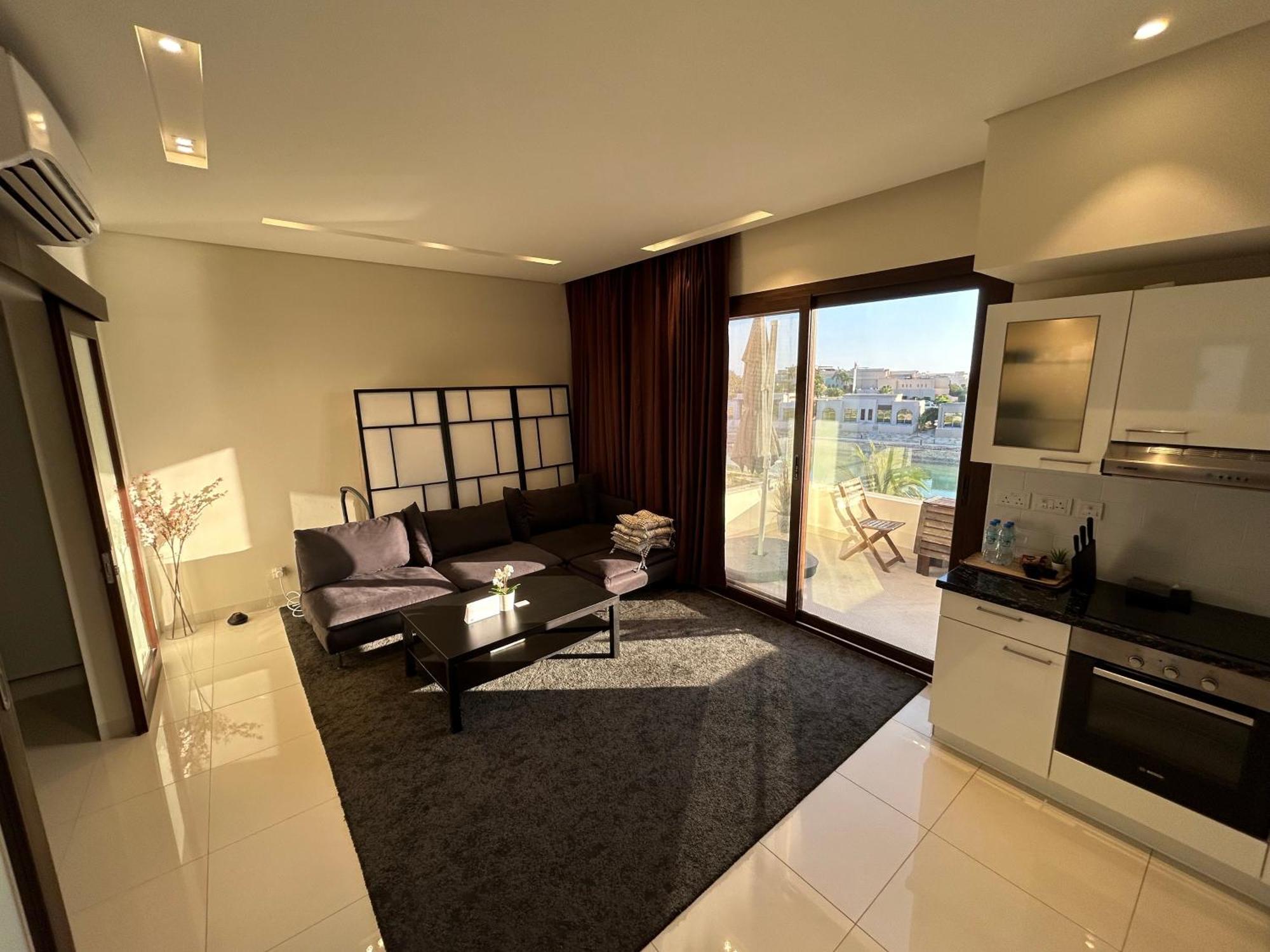 1-bedroom On Forest Island & Oceanside View Apartment Salalah