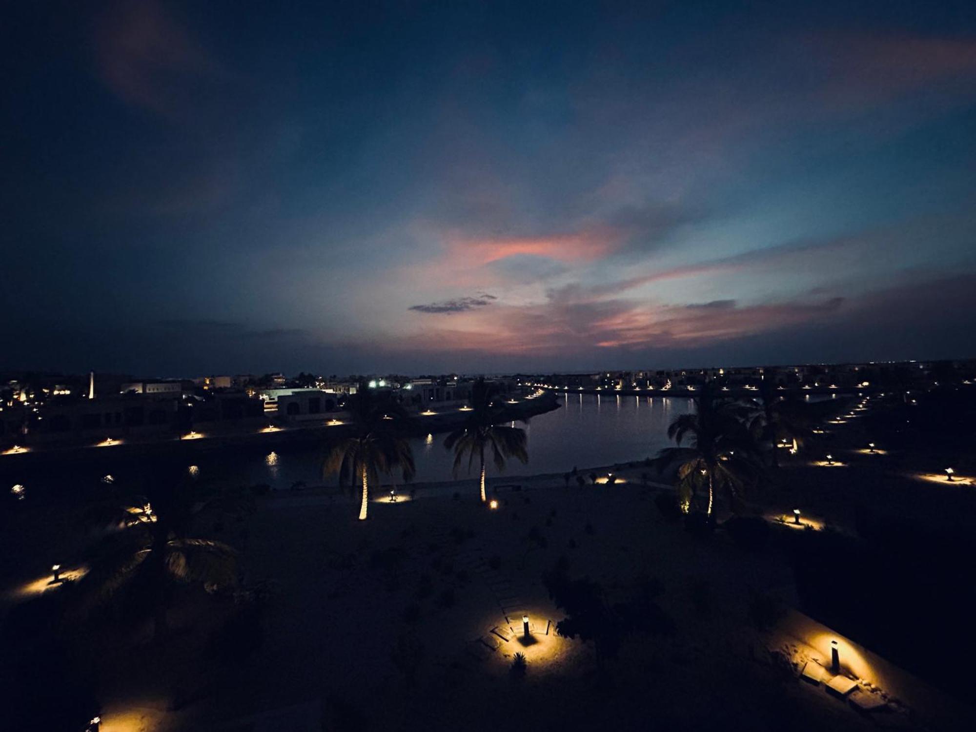 1-bedroom On Forest Island & Oceanside View Apartment *
